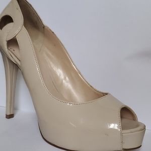 Guess Cute Beige Peep Toe Heels
